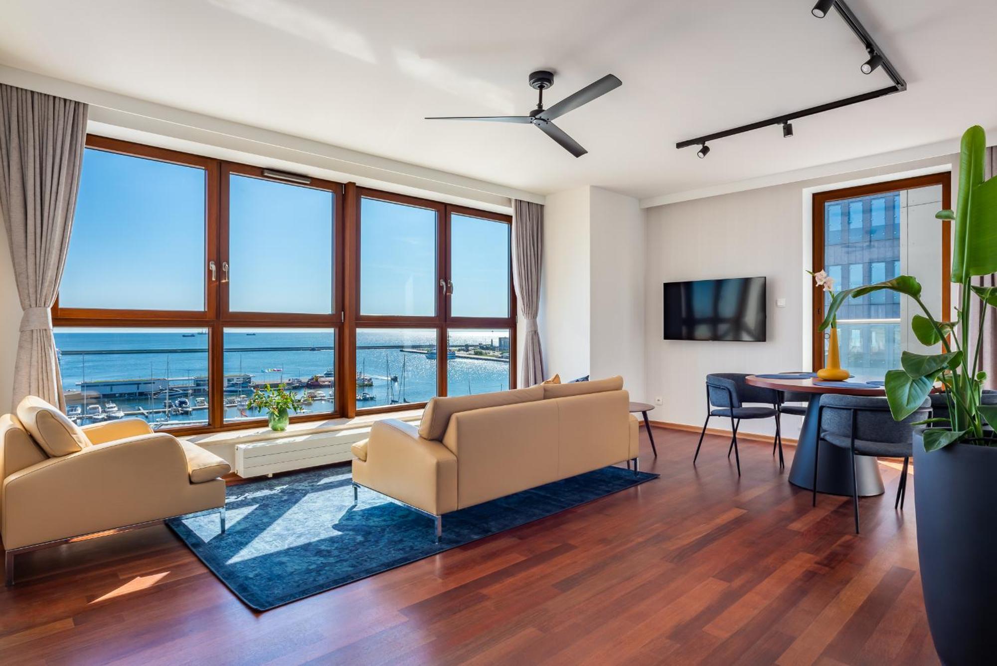 Sea Towers Gdynia Apartament Z Widokiem Na Morze Luaran gambar